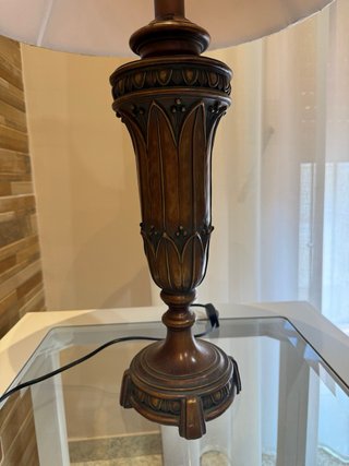 Lámpara de mesa clásica