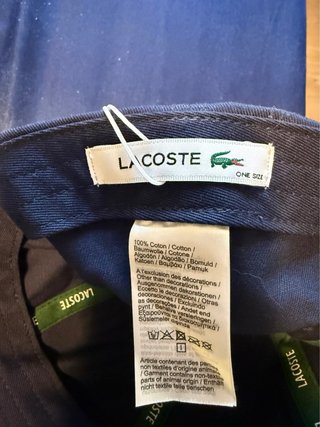 Gorra Lacoste Negra con Cocodrilo Verde