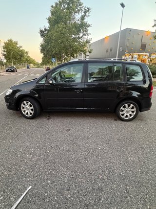 Volkswagen Touran 2009  1.9 tdi   7p