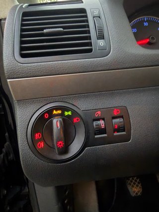 Volkswagen Touran 2009  1.9 tdi   7p