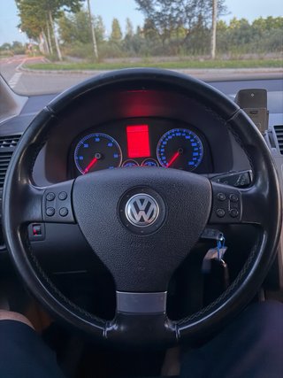 Volkswagen Touran 2009  1.9 tdi   7p