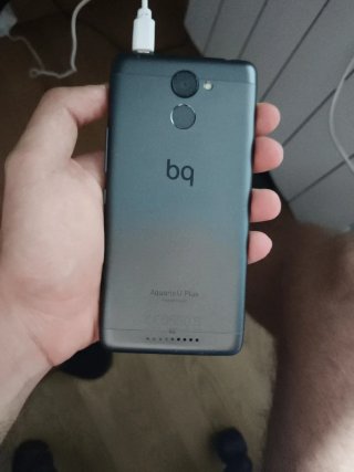 Bq Aquaris U plus Negro