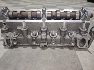 Culata Peugeot completa 205 /c 15