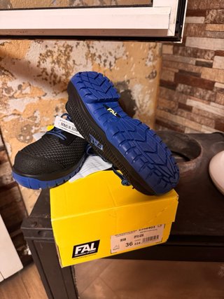 Zapatos de seguridad FAL IR50B T36 nuevos