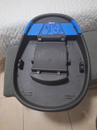 Silla coche bebé Chicco con base