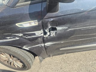 Lateral Izquierdo SsangYong Rodius