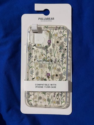 Cover Pull&Bear iPhone 11/XR Floreale