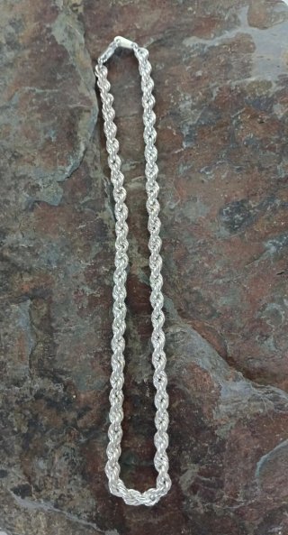Cordón de plata de ley