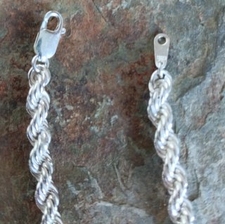 Cordón de plata de ley