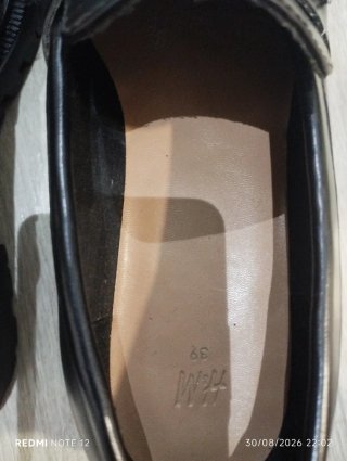 Zapatos Zara plataforma negros dorados talla 39