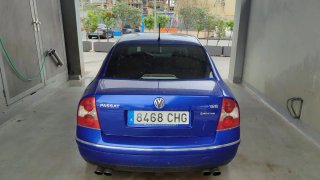 Volkswagen Passat W8