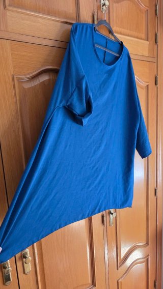 Blusa manga tres cuartos azul