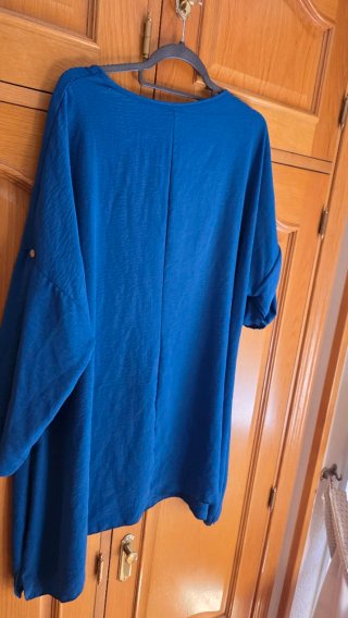 Blusa manga tres cuartos azul