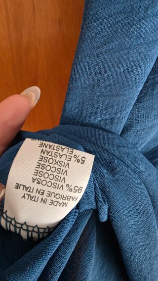 Blusa manga tres cuartos azul
