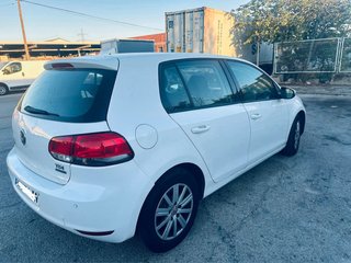 Volkswagen Golf 2010 1.6 Tdi 105Cv