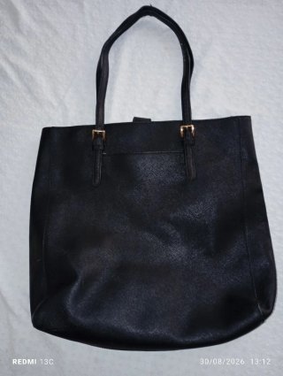 Bolso Michael Kors Piel Negro y Dorado
