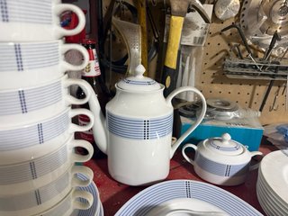 Juego Tazas y Platos Cartuxa Porcelana