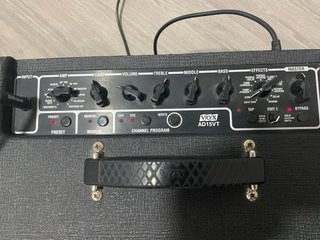 Guitarra Eléctrica Epiphone + Amplificador Vox