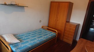 Habitación completa, ideal piso de estudiantes