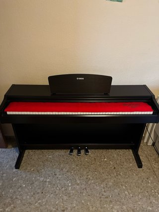 Piano Digital Yamaha YDP-131 + Banqueta
