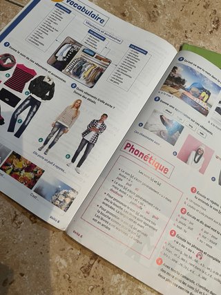 Libros de francés de 1 de la eso