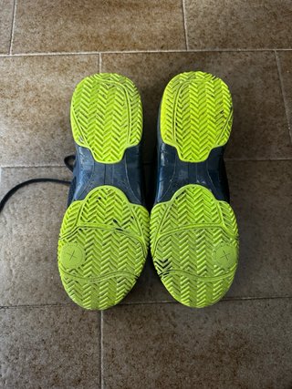 Zapatillas Padel Kuikma Negras y Verdes