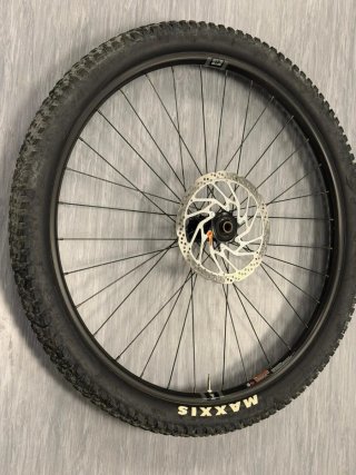 Rueda Delantera WTB st i25 29" 700c Shimano e-bike