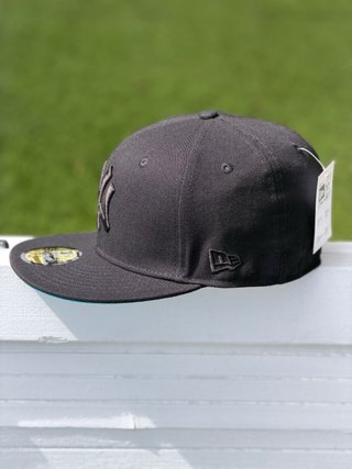 Gorra New Era 59Fifty NY Negra 7