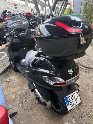 Piaggio MP3 400cc Negra 2015