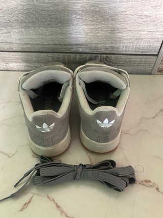 Zapatillas Adidas Campus Grises