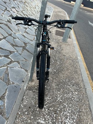 Bicicleta B'TWIN MTB con ruote fat in buone condizioni