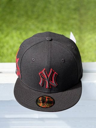Gorra New Era 59Fifty 7 1/4 NY Negra Roja