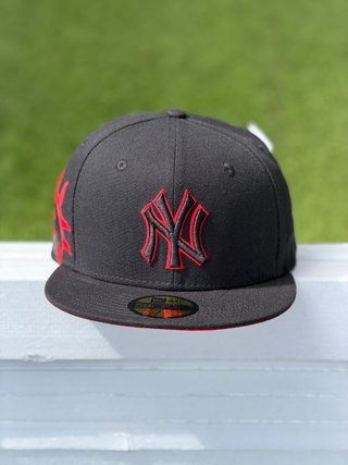 Gorra New Era 59Fifty 7 1/4 NY Negra Roja