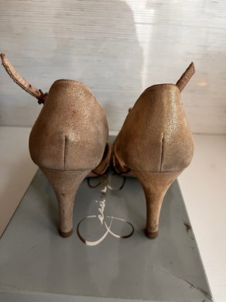 Sandalias unisa