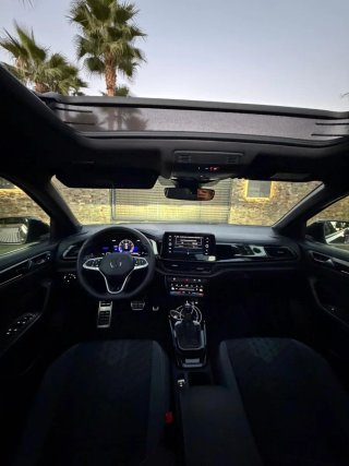 Volkswagen T-Roc 2025