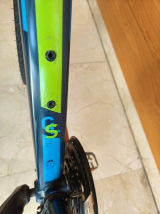 Bicicleta Híbrida CUBE Curve Talla M