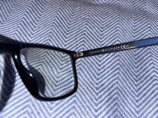 Occhiali Tommy Hilfiger Neri e Blu