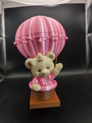 Urso em Balão de Ar Quente Rosa 3D