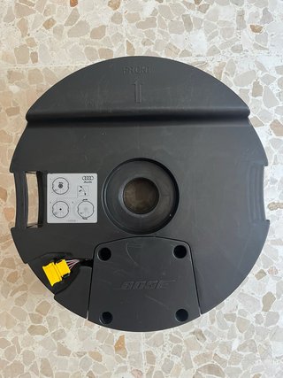 Subwoofer Bose Audi Negro