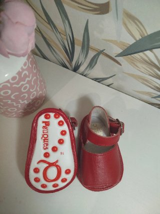 Merceditas rojas Peuques bebé talla 16