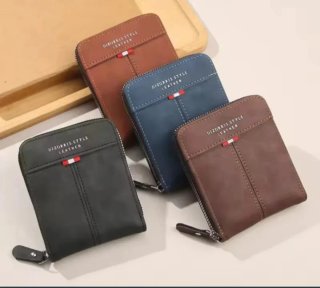 Cartera monedero de piel marrón. 11.5 cm x 9.5 cm.
