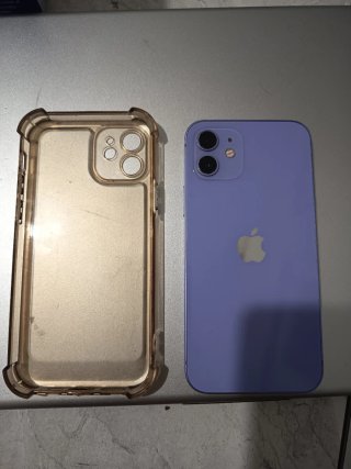 iPhone 12 Viola
