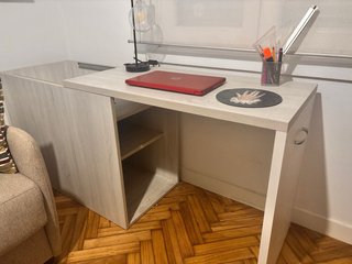 Escritorio moderno antideslizante