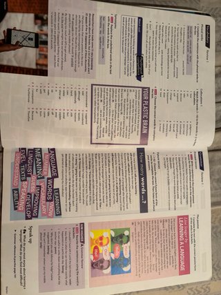 EXAM PROSPECTS 2 Student's book: libro de texto...