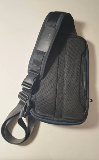 Mochila Bange Negra y Azul