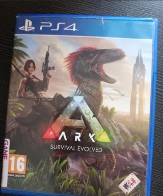 ARK Survival Evolved PS4