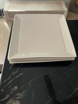 Total 23  Piezas Cuadradas Porcelana Irabia Blanco