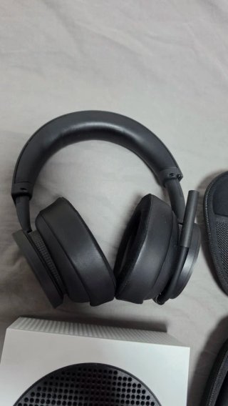 Xbox Series S + 2 Mandos + Auriculares