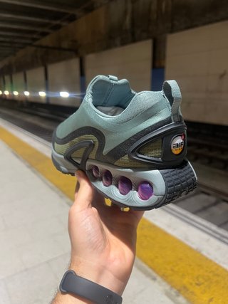 Nike Air Max Roam 42 unisex cremallera lila