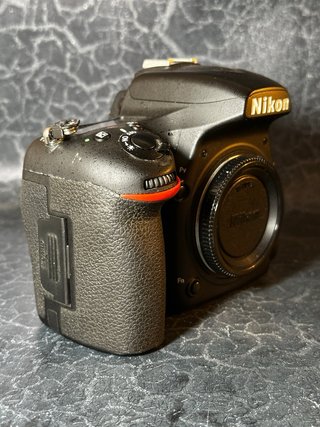Nikon D750 Full Frame + Grip + Caja Original